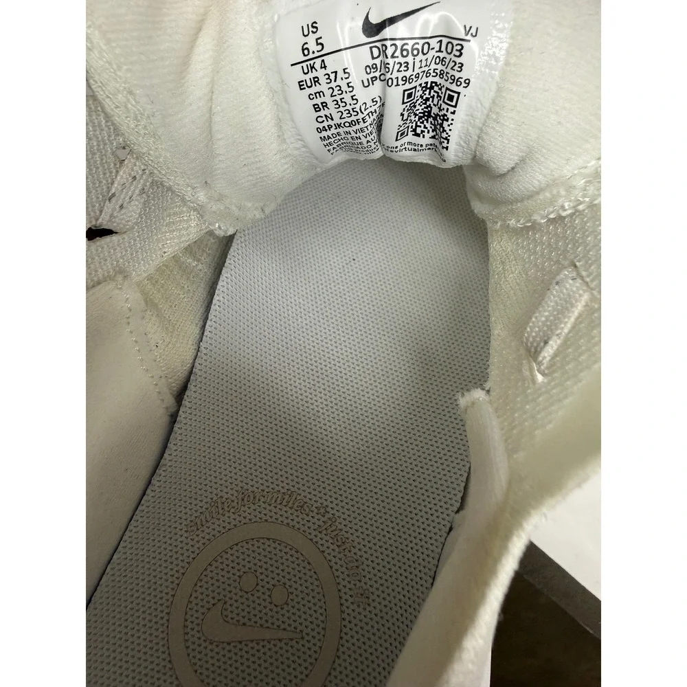 Nike ZoomX Invincible Run Flyknit 3 Womens 6.5 Sail White DR2660-103 - Picture 8 of 8